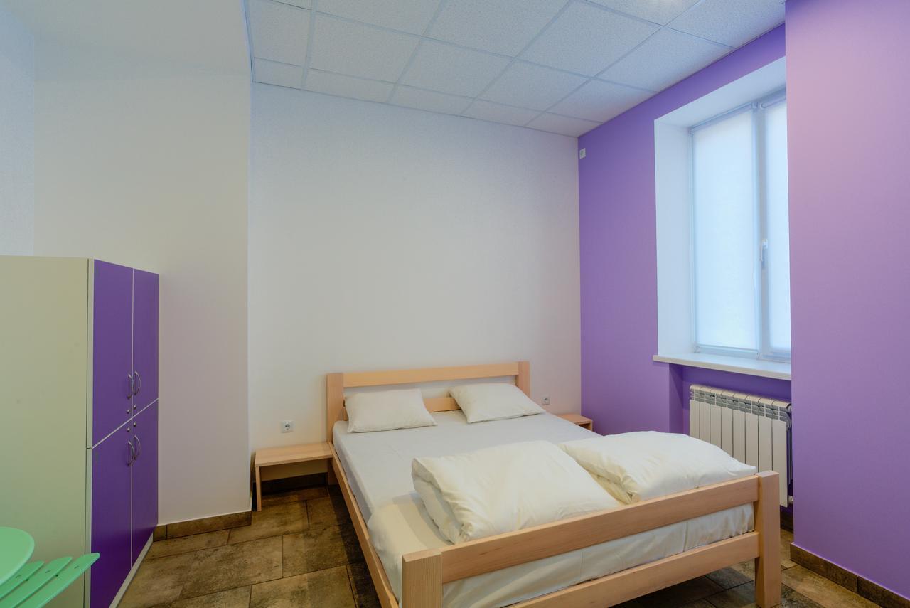 Comfort Hotel & Hostel Запорожье Экстерьер фото