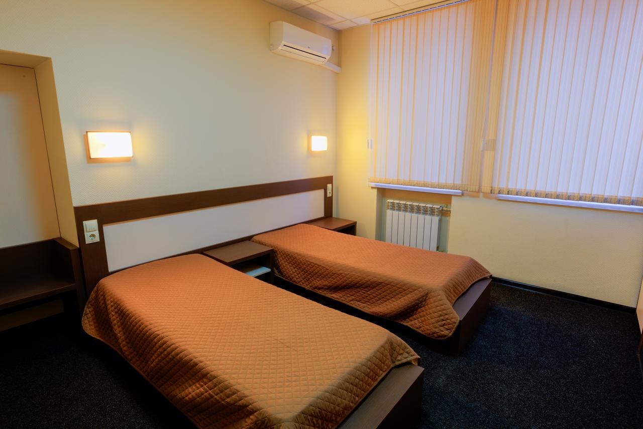 Comfort Hotel & Hostel Запорожье Экстерьер фото